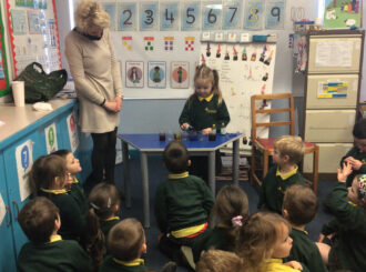 B46 A852 A 04 D3 48 Af 8 C6 A 4 D04579 F37 Cc